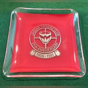 Jaguar Drivers’ Club glass dish